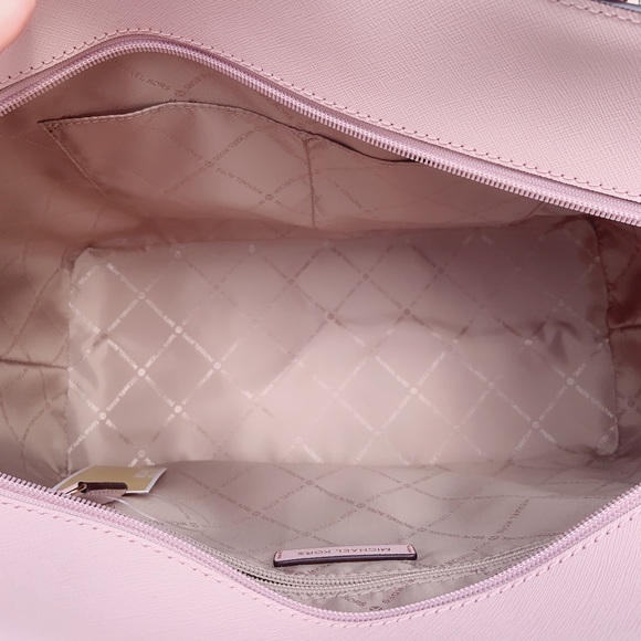 Michael Kors Gilly Tote - Picture 8 of 13